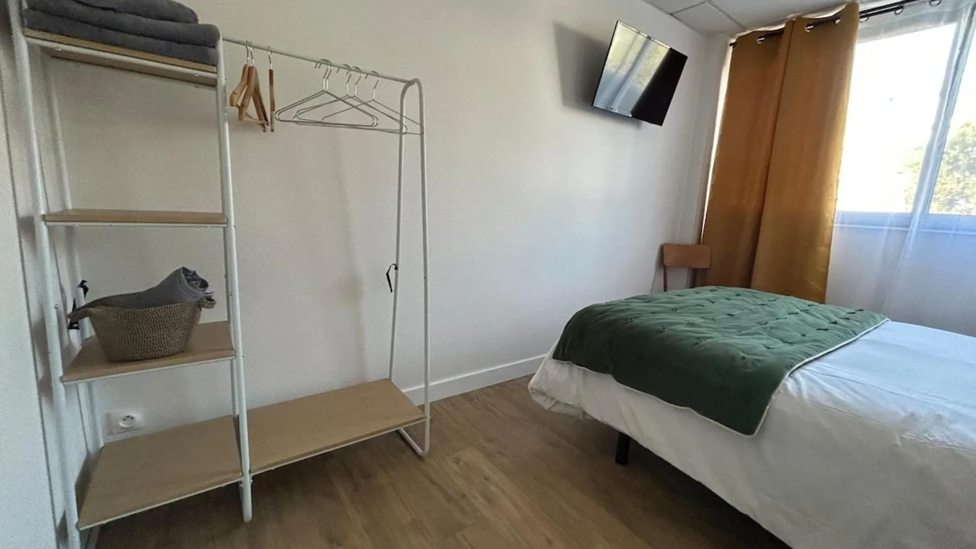 Appartement Gare A Pied 5 Chambres Confort & Espace Lorient